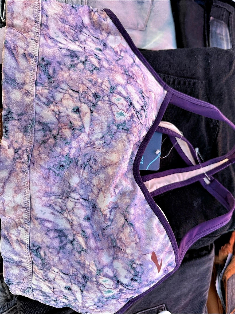 Vimmia Purple & Pink Abstract Athletic Tank Top